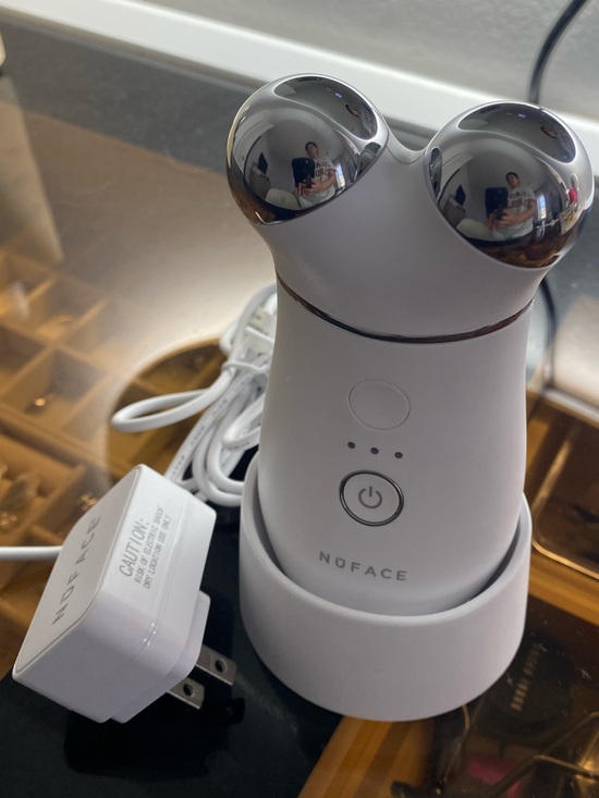 NuFace Other - NuFACE Trinity+ White Dual-Sphere Microcurrent Facial Sculpting Device